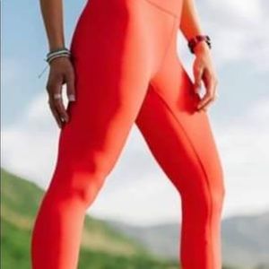 Zyia Red Fire Vibrations Light n Tight Hi-Rise 24”